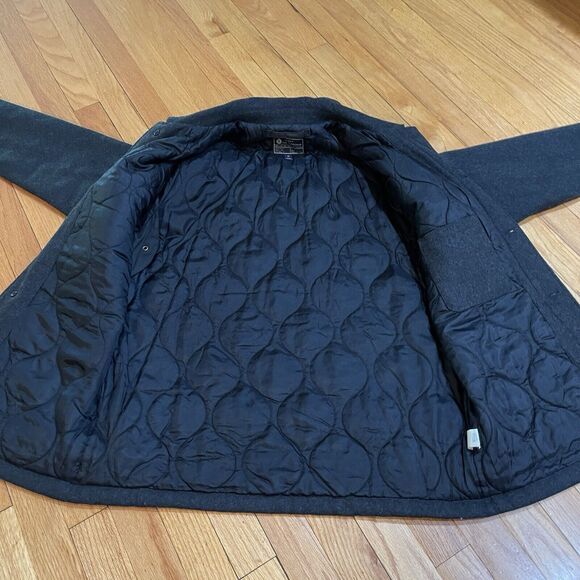 J. Crew Men’s Wool Blend Coat Size M Mackinaw Cruiser Style Dark Gray Excellent - Picture 11 of 13